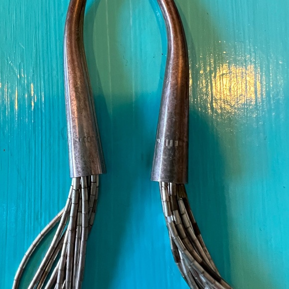 Vintage liquid silver malachite 10 strand necklace artist marked sterling .925 - Picture 10 of 10